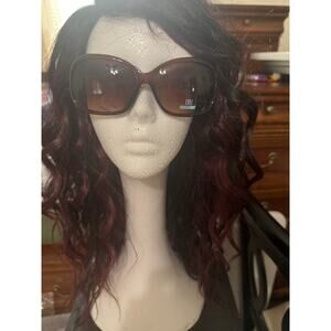 DE Designer Eyewear sunglasses w/400 UV protection.Women Brown stylish Shades